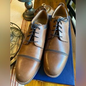 NIB Dockers Bergen Lace up Shoes